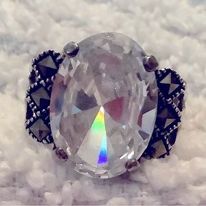 Large cubic diamond and marcasite ring